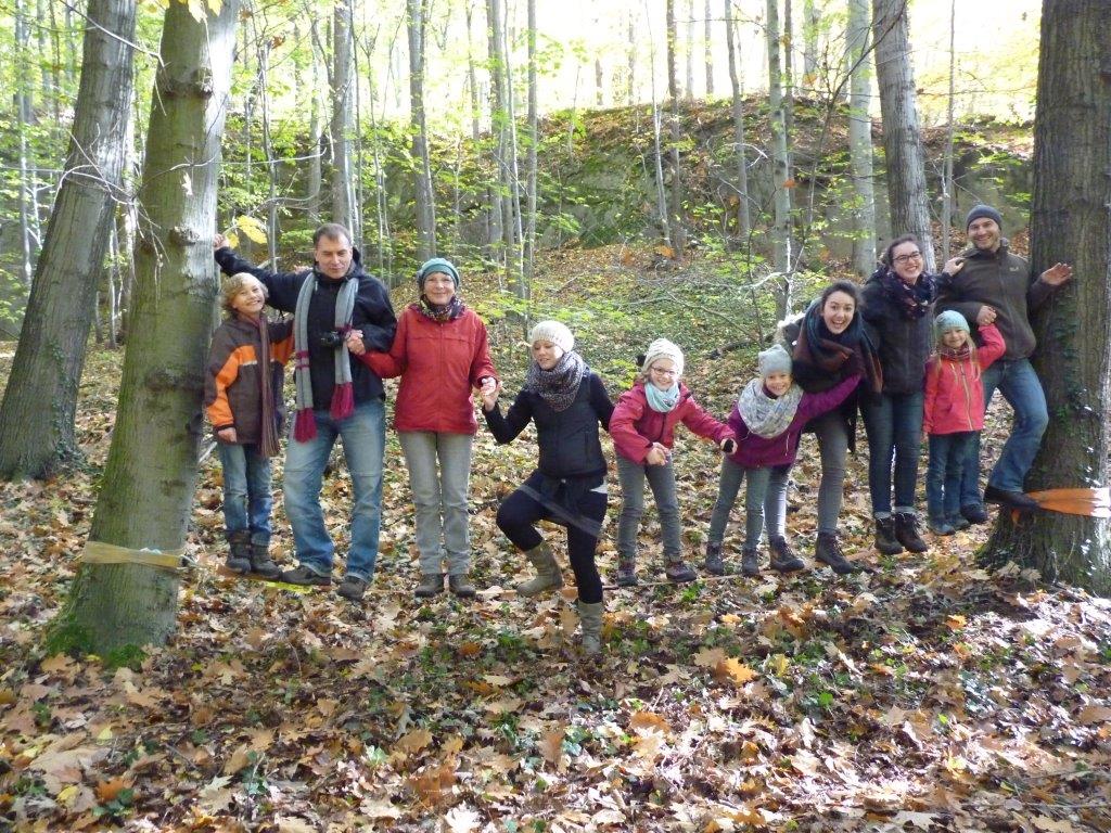 Die ganze Gruppe auf der Slackline